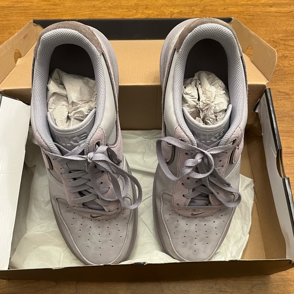 Nike Air Force 1 Luxe Providence Purple - Picture 7 of 9